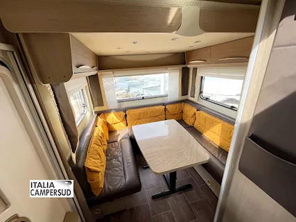 Caravan Burstner Averso Plus 510 TK Con 7 Posti Del 2014 Km 1, anno 06 - Foto 3