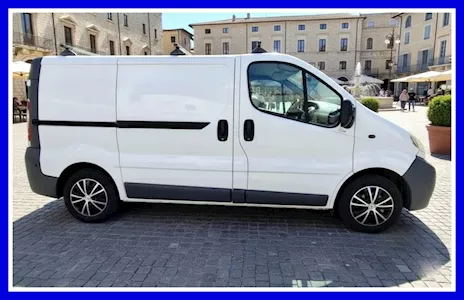 Opel Vivaro Furgone 1.9 CDTI