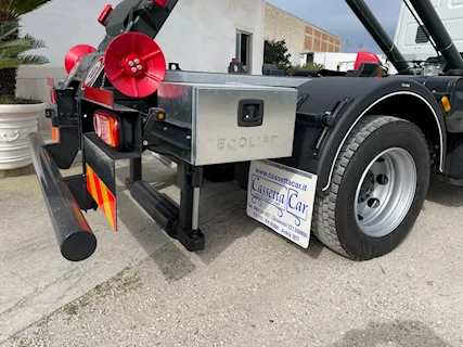 Iveco Eurocargo 120E22 scarrabile nuovo 12 ton, marca MEC - Foto 4