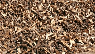 Legna da ardere pronta per stufe, caminetti, barbecue