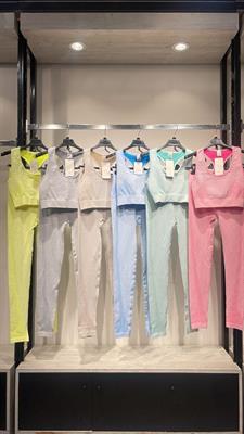 Completo sport taglia unica costa 15