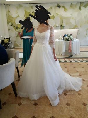 Abito da sposa pizzo e tulle