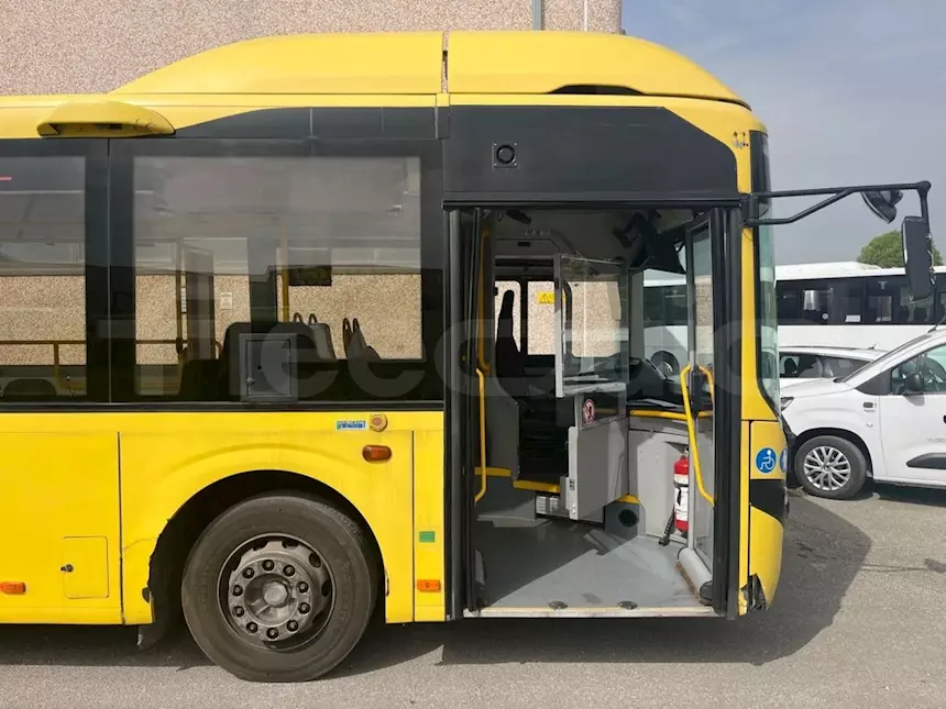 Foto 10Volvo 7900, 2014, 77 posti, Euro 6 Km 519320, cambio: automatico