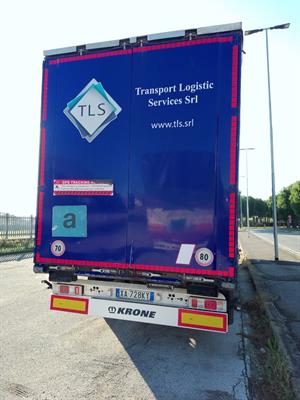 Semirimorchio centinato KRONE