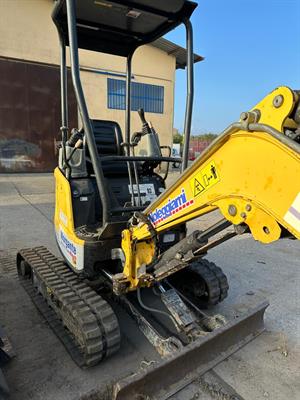 Miniescavatore Yanmar 17 quintali ore 1700