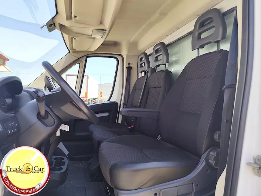Foto 9Citroën Jumper 2021 furgone in lega Euro 6 Cassone Fisso, colore esterno