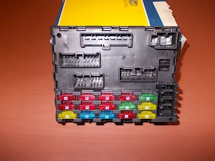 Centralina portafusibili Fiat Punto (176)-Lancia Y