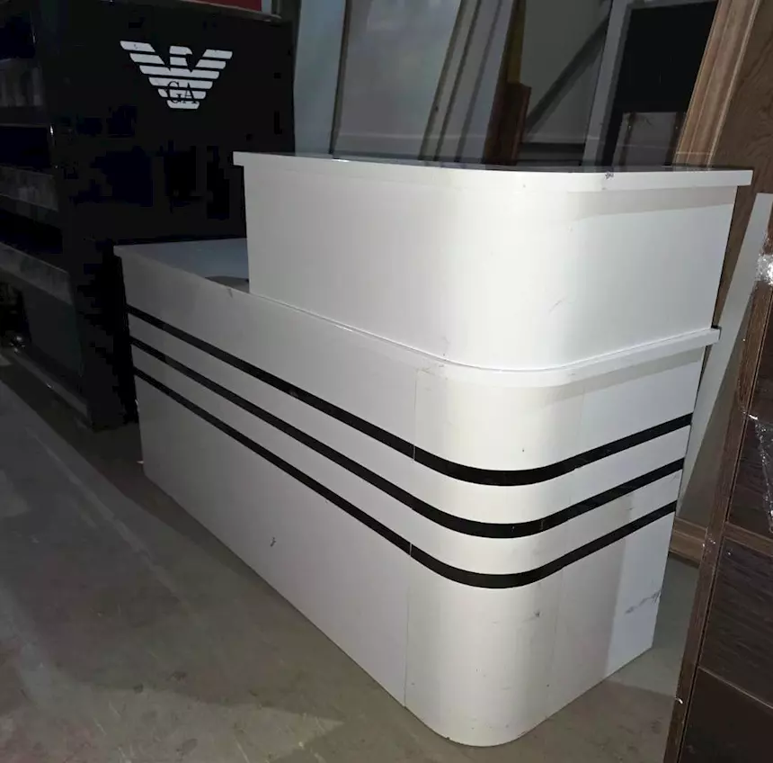 Banco cassa bianco con desk laterale C3830