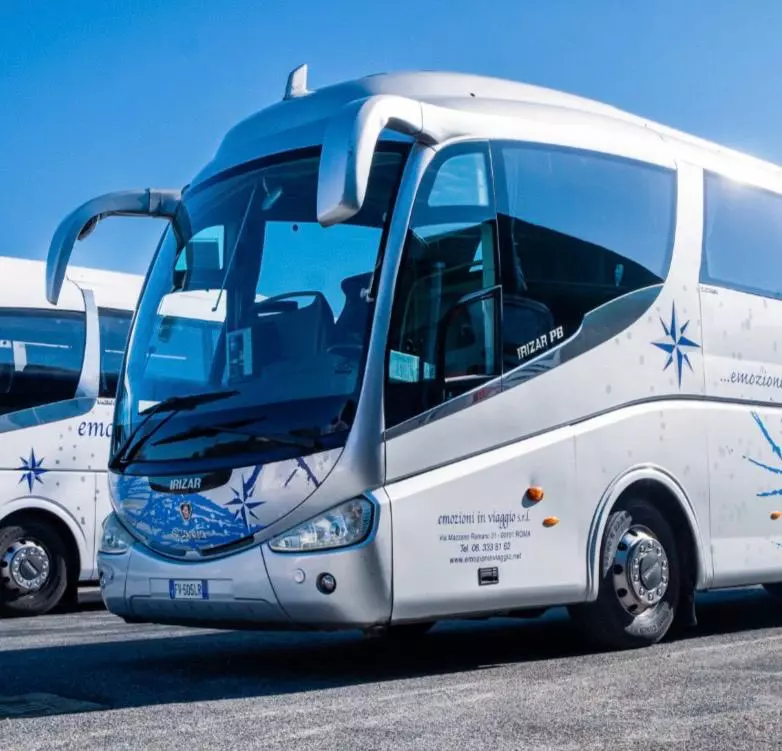 Irizar PB Anno 2011 Km 897500 Euro 5, in buone condizioni