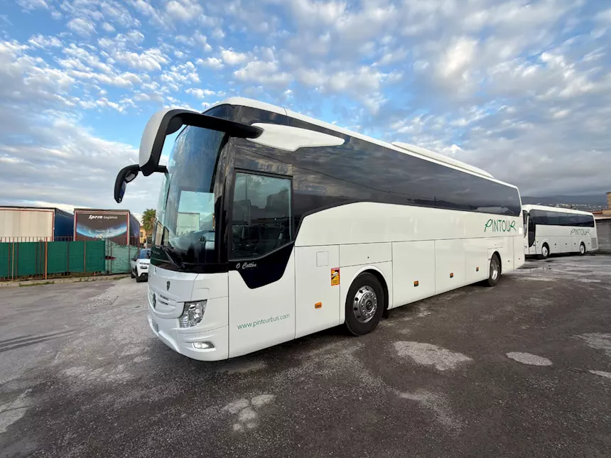 MERCEDES-BENZ TURISMO Anno 2021 Km 540000 Euro 6, cambio: manuale