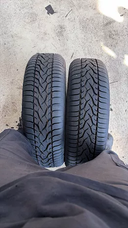 2 Gomme NUOVE Barum 185/65 R15 - Mai usate su strada