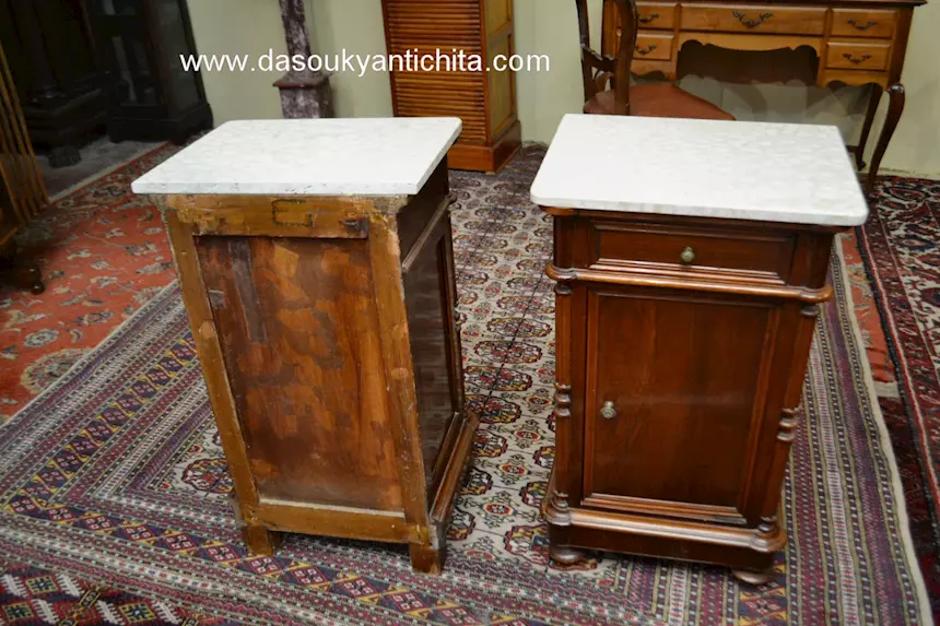 Antica coppia di comodini stile Luigi Filippo, in legno, in buone condizioni - Foto 6