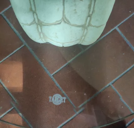 Tavolino da salotto a forma di orologio target con pannello