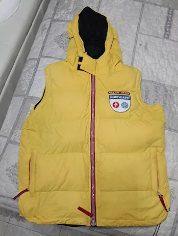 Piumino smanicato Nordkapp 100 grammi. Taglia S/M.