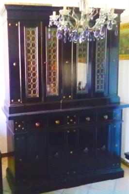 Antica vetrina fine 800