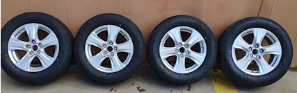 Cerchi in lega gommati 225/65R17 Toyota RAV4 2020