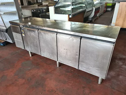 Tavolo frigo in acciaio inox usato