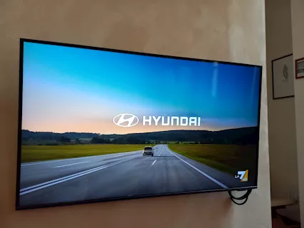 Samsung Smart TV Q60A QLED, 43/108cm