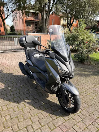 Privato Vende Yamaha X Max 400 ABS