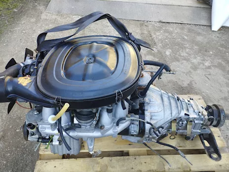 Motore Mercedes W123 C123 230CE 102980 anno 1982