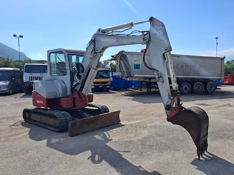 Midiescavatore usato Takeuchi TB153FR