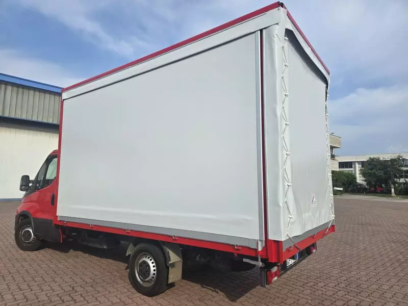 Foto 3Iveco Daily 35S14 furgone telonato 4,25 m 2021 Euro 6D Centinato