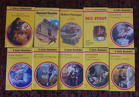 Lotto 10 Gialli Mondadori anni '80 '90