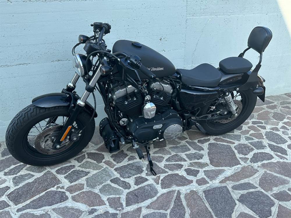 Harley 48