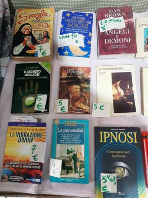 Libri Cartoline Francobolli Riviste - Foto 2