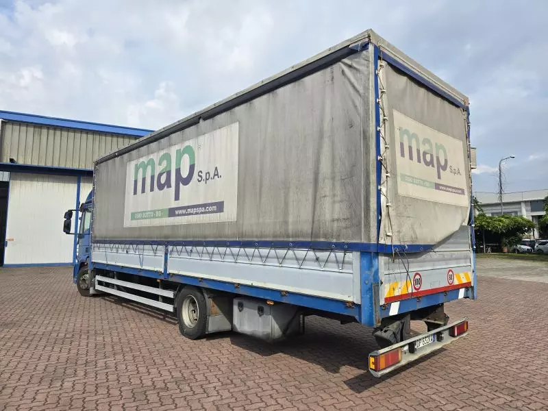 Foto 4 Iveco Eurocargo 120E28P centina alza-abbassa 8,2 m 2007 Centinato