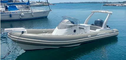 Gommone capelli tempest 8.50