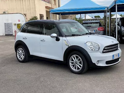 MINI Cooper D Countryman