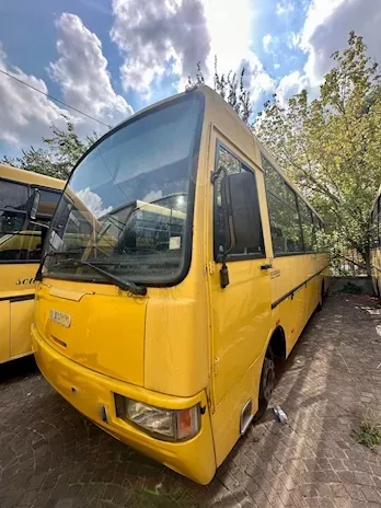 Iveco 100 E 18 Cacciamali