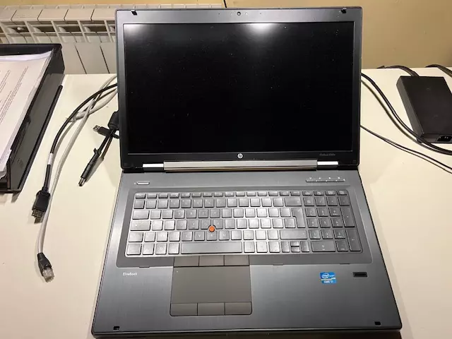 Foto 8Mobile Workstation Marca HP EliteBook 8760W, prezzo non trattabile