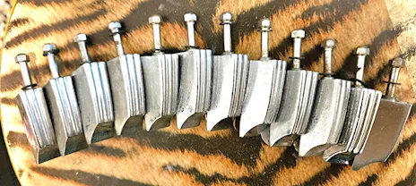 Blocchetti e tiranti a testa esagonale