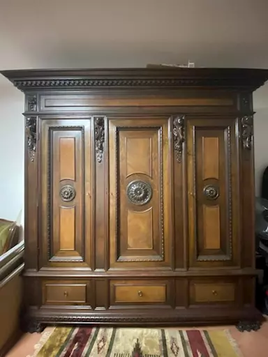 Armadio antico