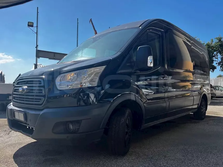 Foto 2Ford Transit, 2019, 9 posti, Euro 6 Km 150000, cambio: manuale