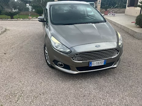Ford S-Max
