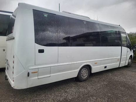 IVECO Wing Rosero 28 posti