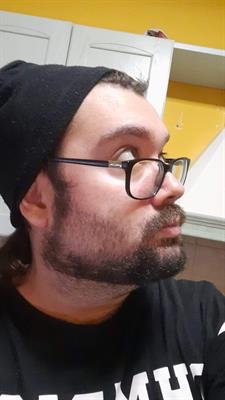 Laurea - Sono Emanuele e cerco lavoro. Ho trent'anni