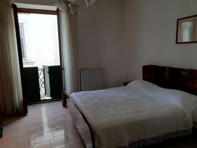Casa al Borgo con due lotti di Terreno
