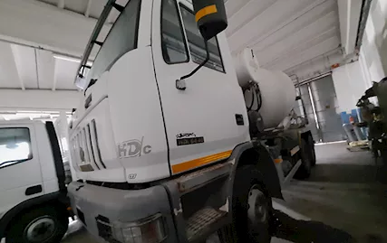 Autocarro Astra HD7/C F211-4