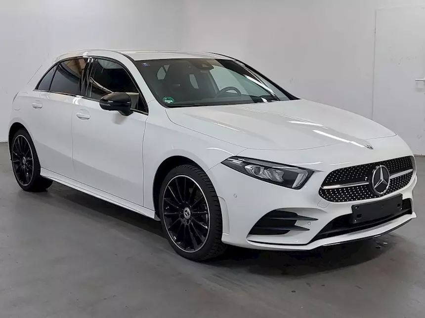 2021 Mercedes-Benz A250E AMG LINE 8G DCT 360°CAM