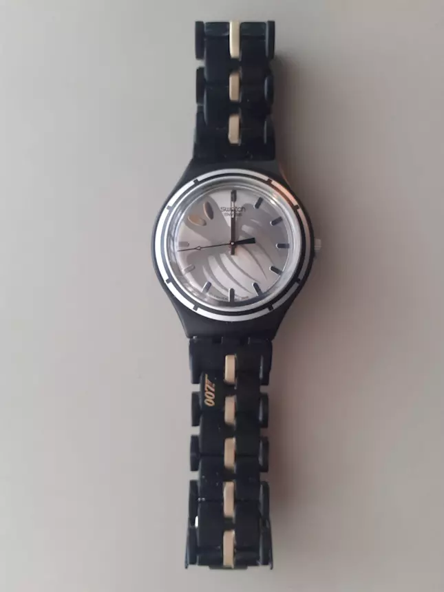 Swatch Irony 007 - 2. Kollektion der James Bond Serie Big, colore nero