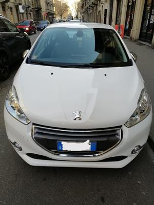 Peugeot 208 1.6 e-HDI 115 CV 3 porte start&stop
