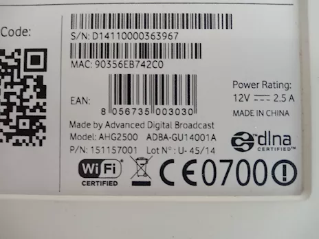 Modem Router Vodafone Station Revolution modello AHG2500 - Anteprima 2