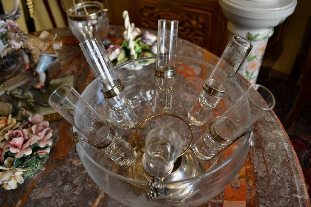 Set da caviale e vodka in vetro e argento 800 Renato Raddi, in ottime condizioni - Foto 4