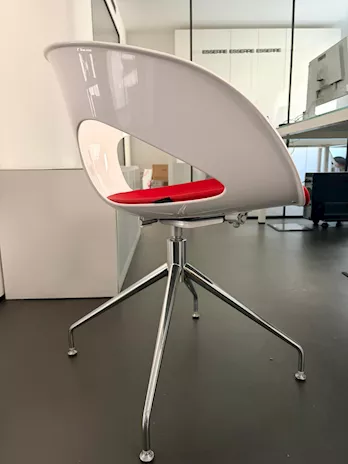 Poltroncina / Sedia Kastel