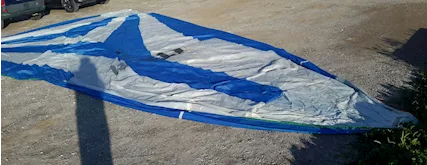 Stock di vele a 700€ l' una