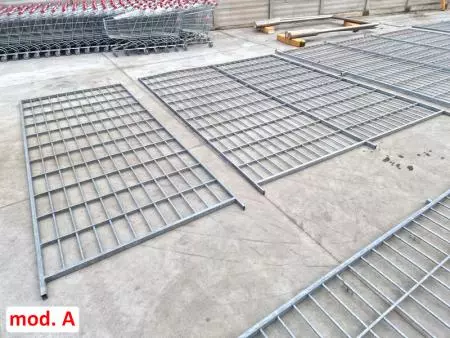 Foto 2 Inferriate zincate di grandi dimensioni usate, mod. B